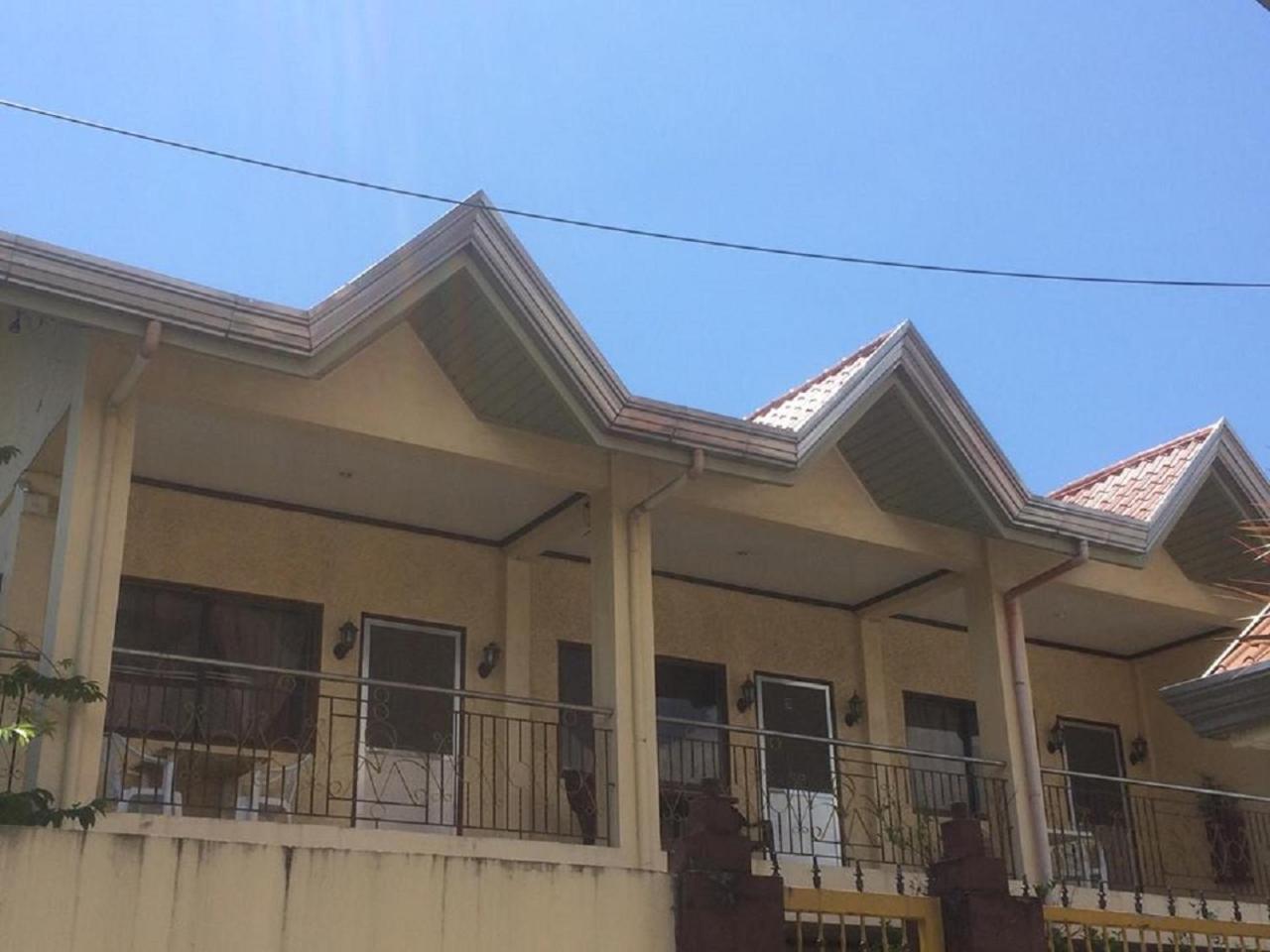 Sunrise Apartelle Olongapo Esterno foto