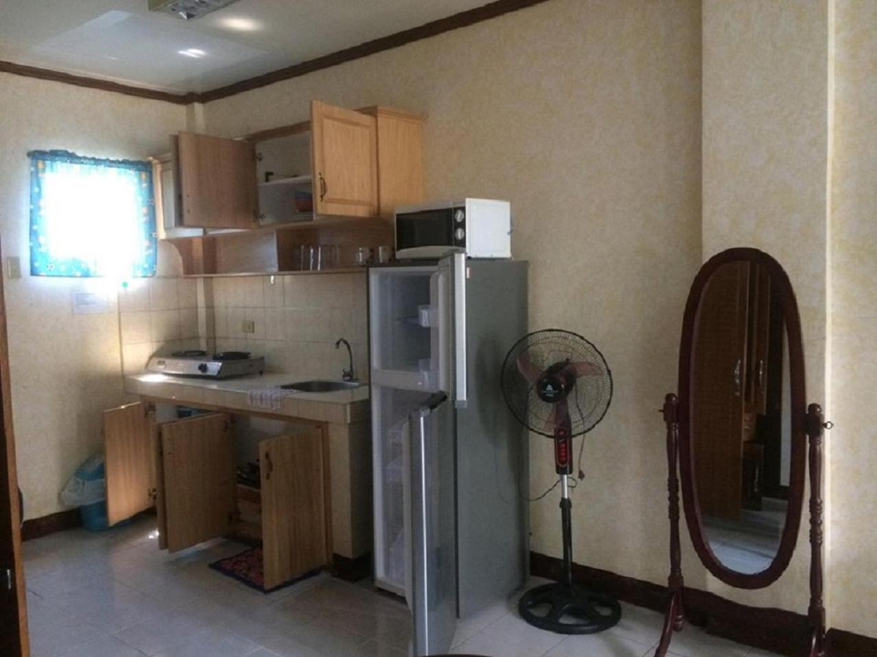 Sunrise Apartelle Olongapo Esterno foto