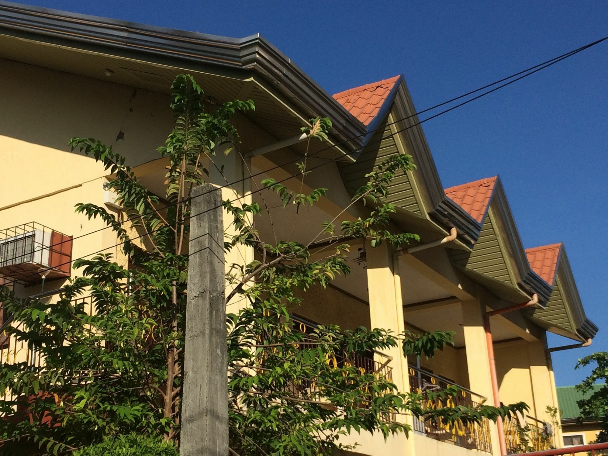 Sunrise Apartelle Olongapo Esterno foto