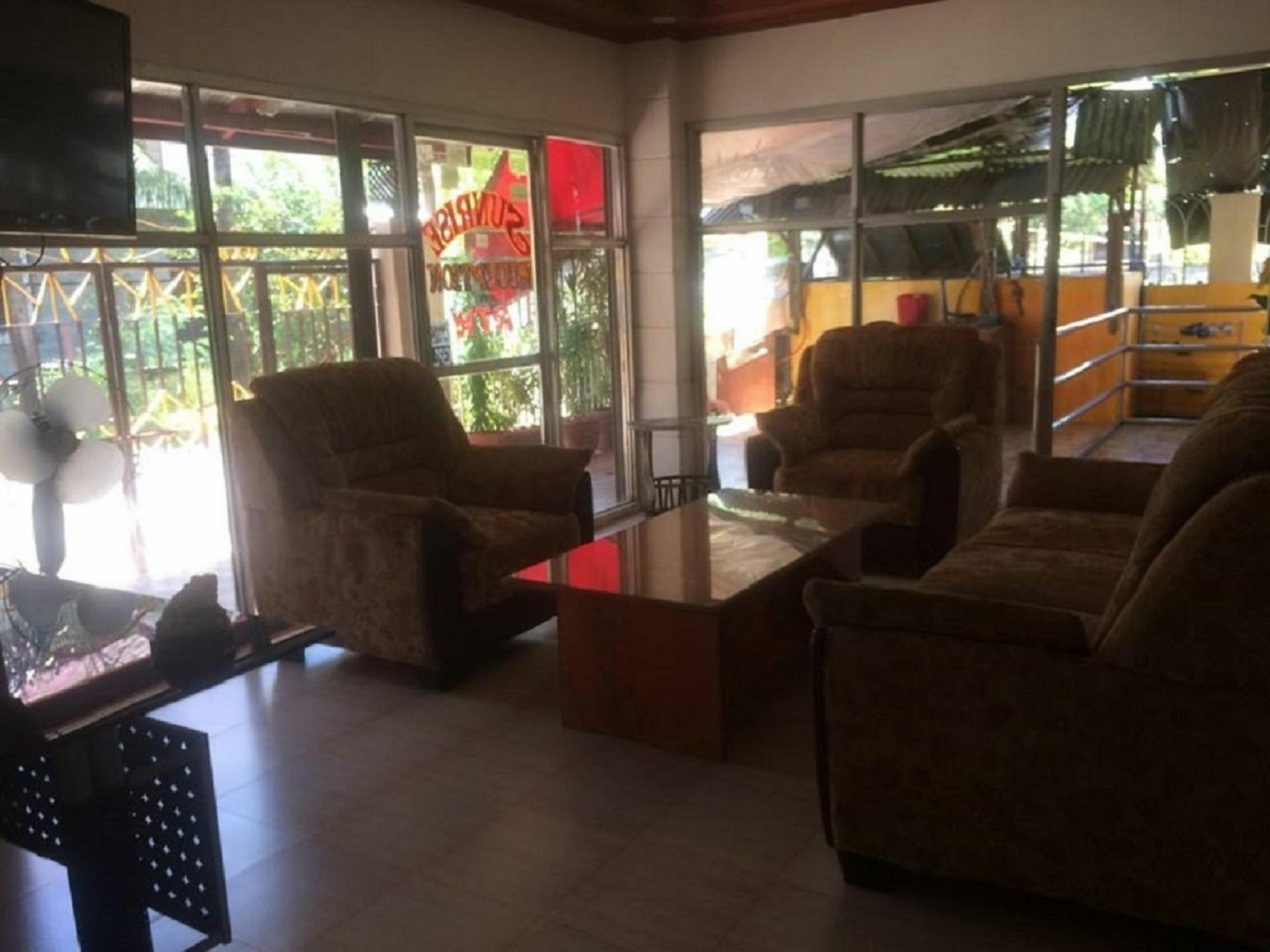 Sunrise Apartelle Olongapo Esterno foto